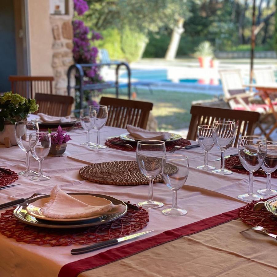 Domaine Du Commandeur Bed & Breakfast Mondragon ภายนอก รูปภาพ