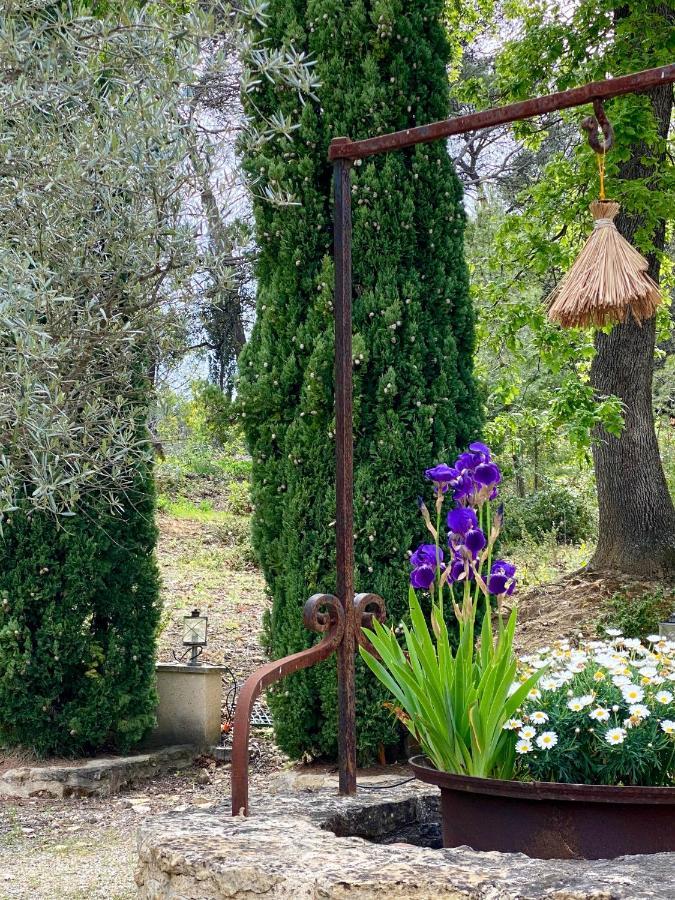 Domaine Du Commandeur Bed & Breakfast Mondragon ภายนอก รูปภาพ