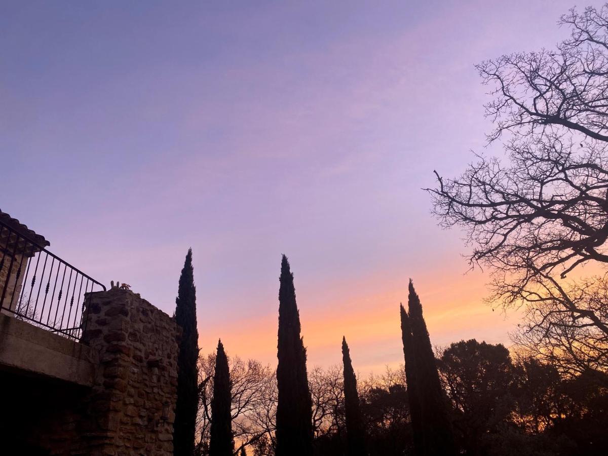 Domaine Du Commandeur Bed & Breakfast Mondragon ภายนอก รูปภาพ