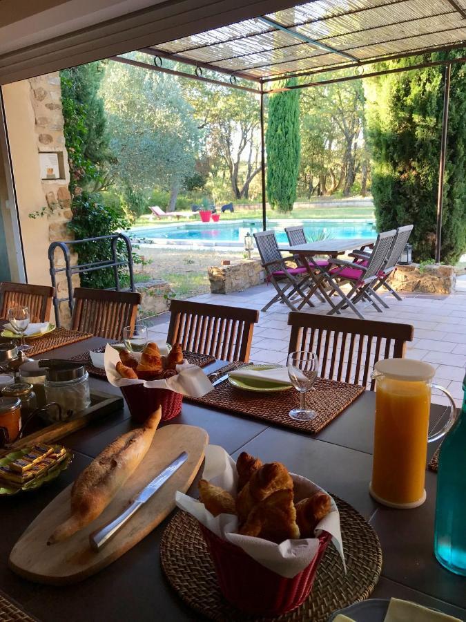 Domaine Du Commandeur Bed & Breakfast Mondragon ภายนอก รูปภาพ